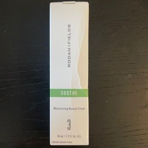 Rodan & Fields SOOTHE Moisturizing Rescue Cream